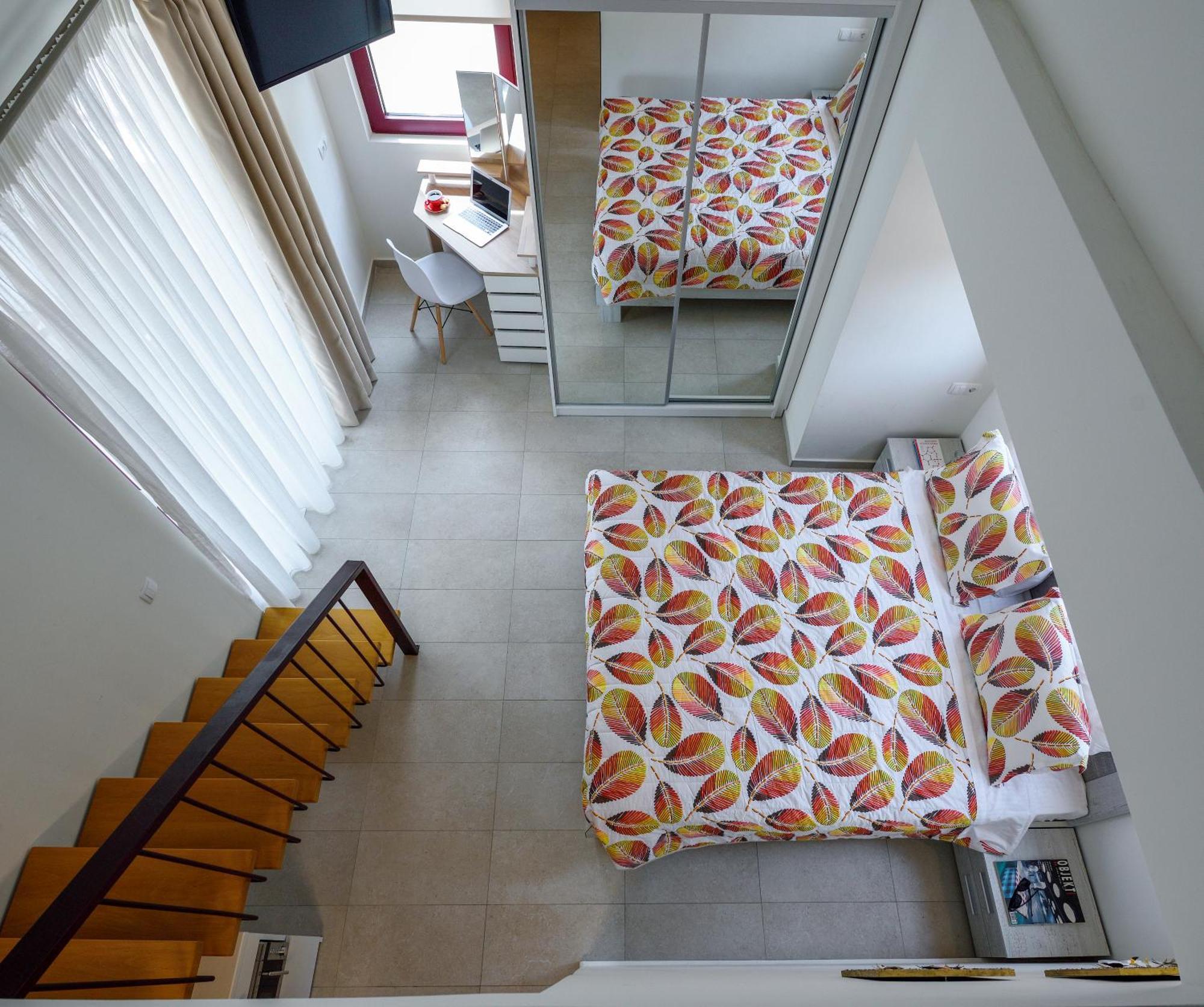Elpiniki Luxury Rooms Nea Poteidaia Bagian luar foto