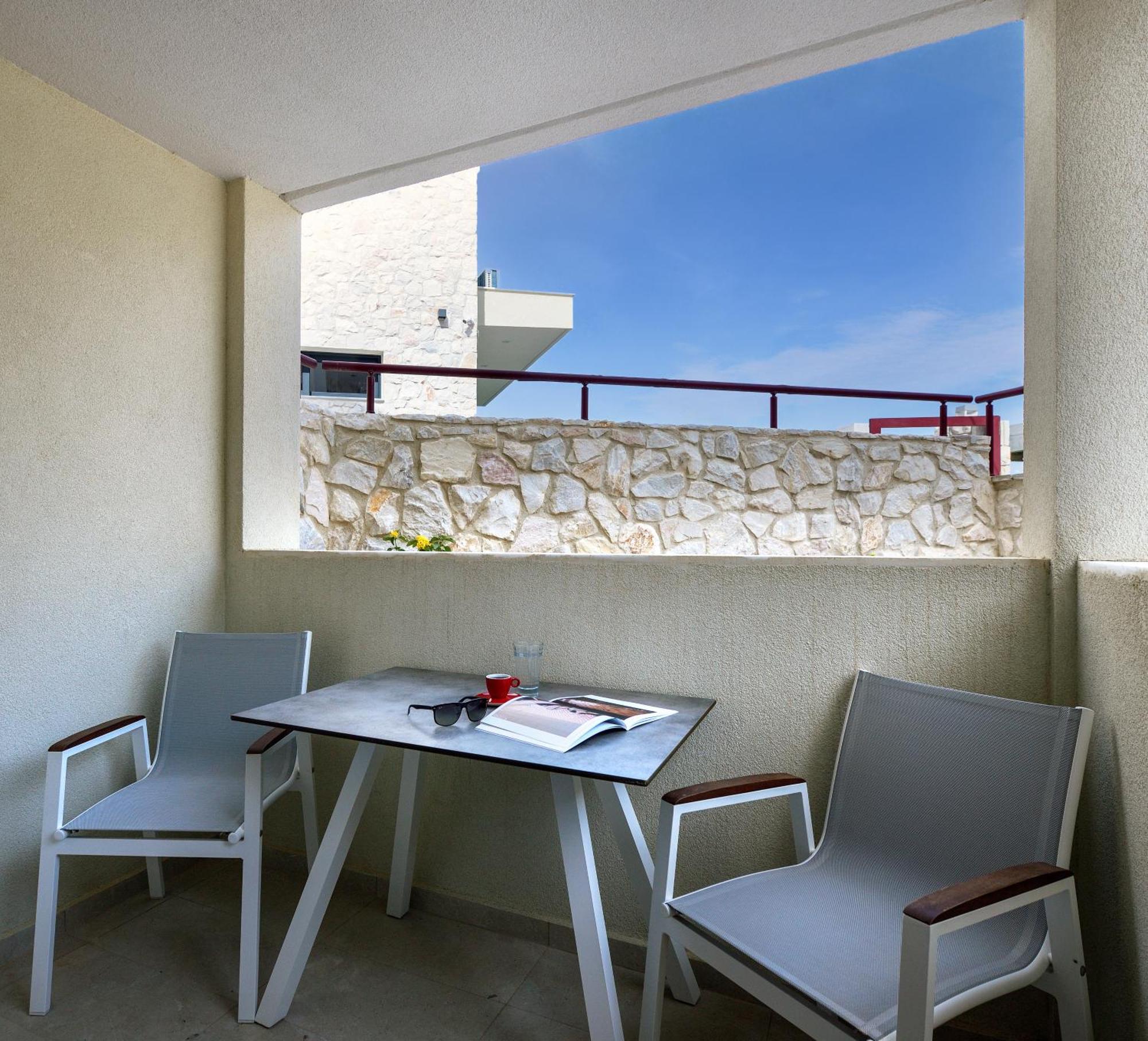 Elpiniki Luxury Rooms Nea Poteidaia Bagian luar foto
